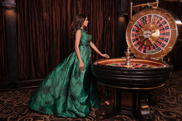 A confident dealer surrounded by casino chips inviting players to access their SPORTYBEF account, reflecting quick and easy login options.